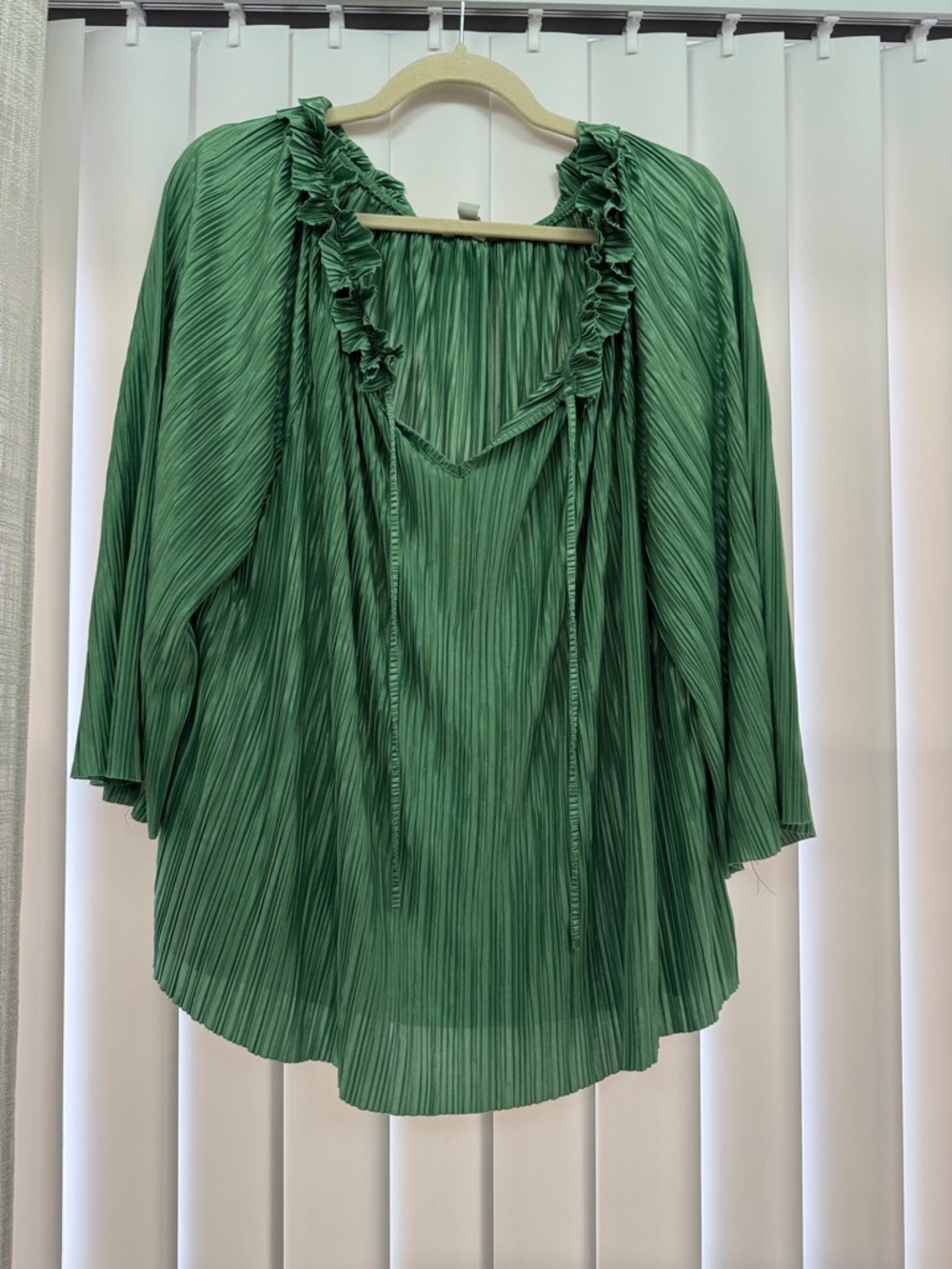 Cato Green Pleated Ruffle-Neck Blouse